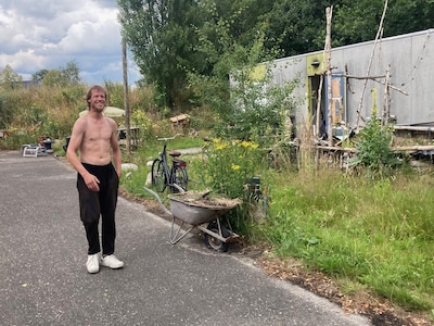 De pan macaroni stond er nog: de tragische en stille dood van ‘proefkonijn’ Jeroen