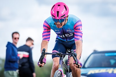 Franse wielrenner Ronan Augé in kunstmatige coma na zware val in Ronde van Langkawi