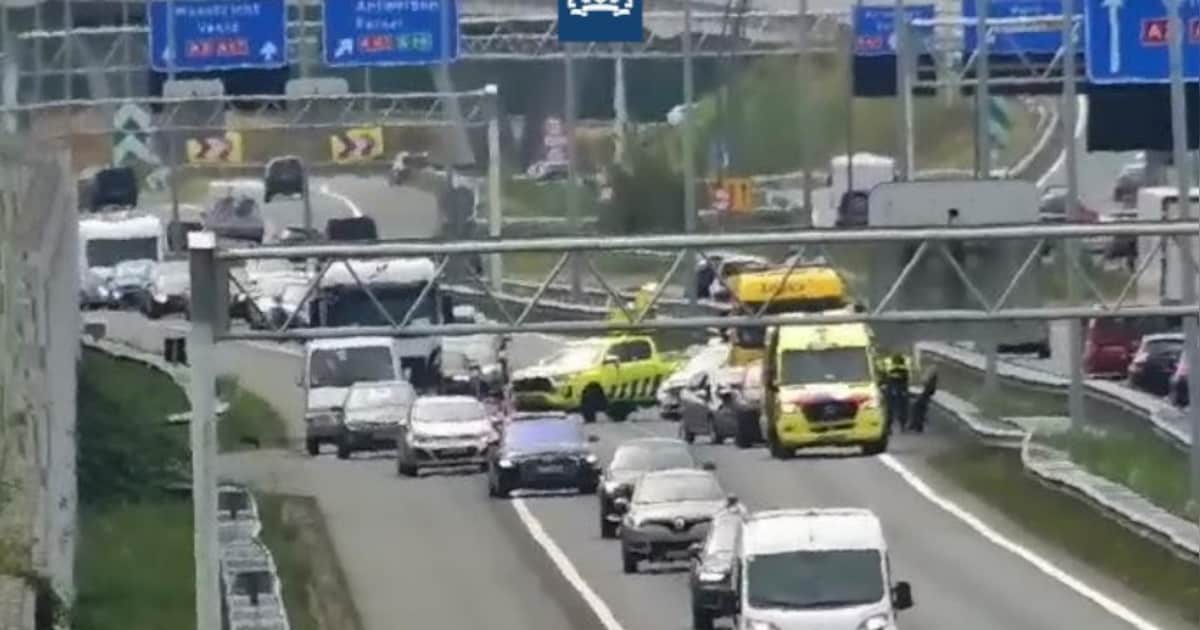 Ongeval op A2 bij Eindhoven, files zijn opgelost