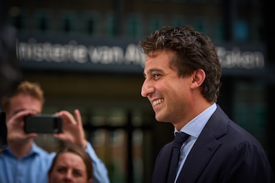 PRO wil in Brussel niet bij groen, maar bij rood horen: ‘Dit geeft ons de meeste invloed’