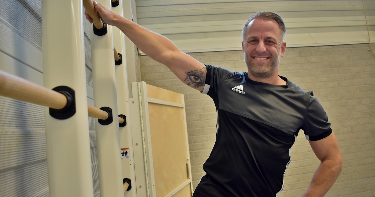 Sander geeft gymlessen voor volwassenen: ‘Ik wil het kinderlijke in mensen naar boven halen’