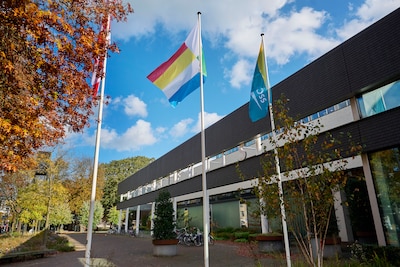 Fietstocht langs Bossche School-gebouwen in Oss start zaterdag bij gemeentehuis