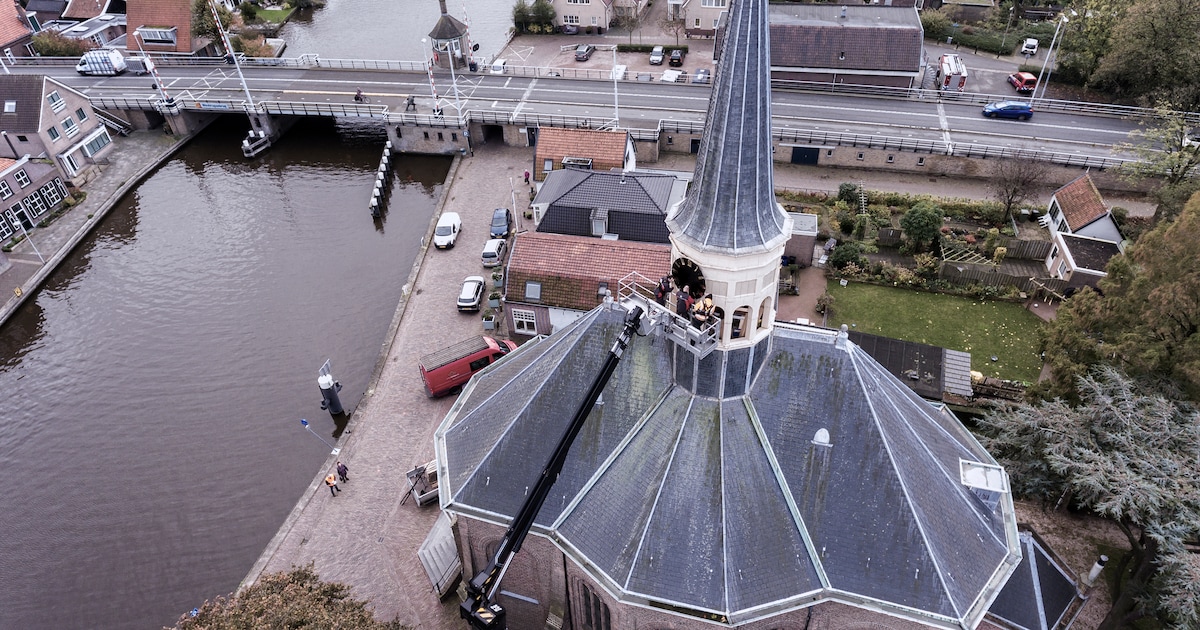 Woubrugge eert Jan de Bakker met eerste beeld, onthulling tijdens Open Monumentendag