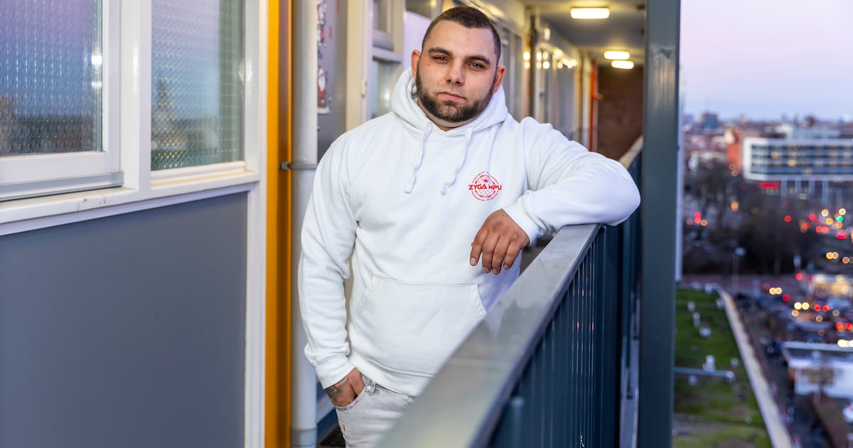 Vakbond daagt Albert Heijn voor rechter vanwege ontslag stakingsleider Pawel