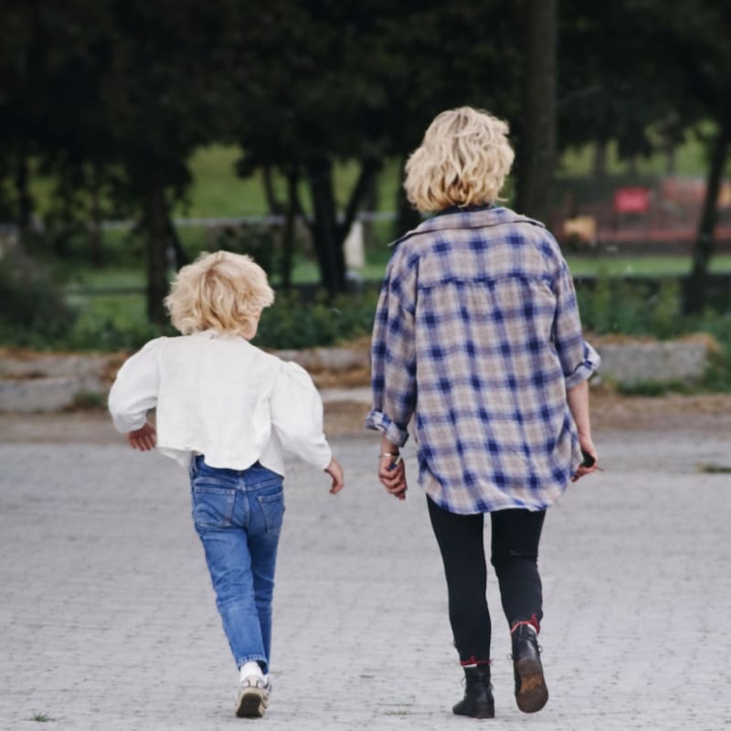 Veruschka met haar moeder.
