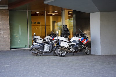 Kinderarbeid en illegale werknemers: boete voor maaltijdbezorgers in Zwolle