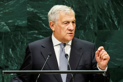 ‘Kies een vrouw met een langere rok als echtgenote’: Italiaanse minister onder vuur na advies aan jonge mannen