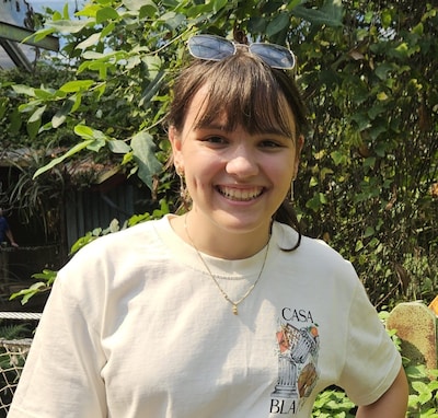 Jonge pianiste Kyra van Broekhuizen treedt op in Mozaïek