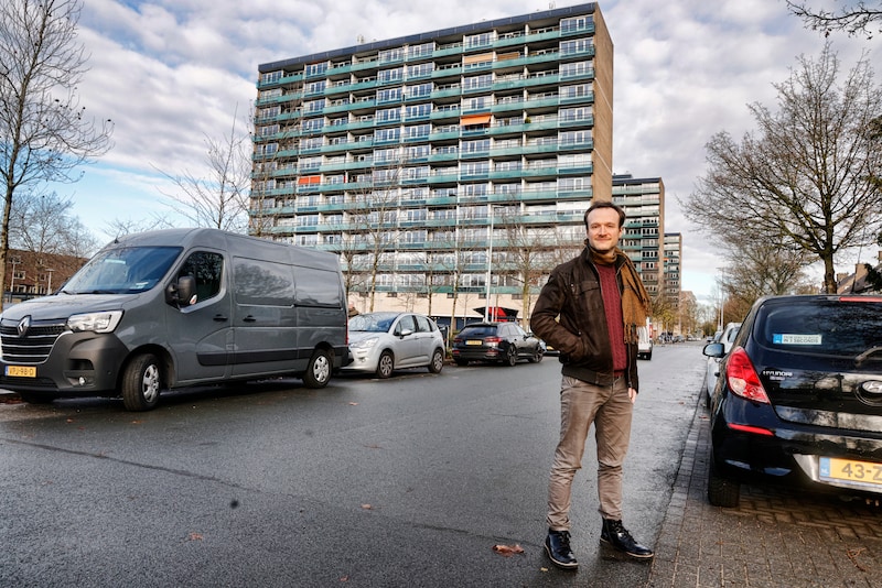 Bewoners van flats aan Lamerislaan maken zich zorgen en beginnen ...