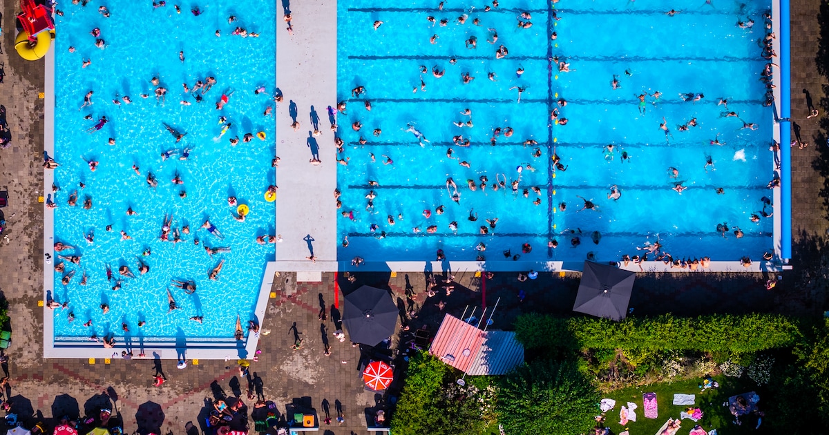 Zo laat zijn de buitenbaden open (maar misschien niet voor iedereen)