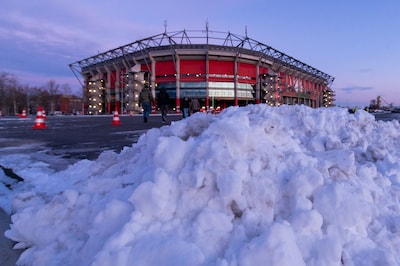 FC Twente neemt het in vrieskou op tegen PEC Zwolle: -4 graden in Enschede