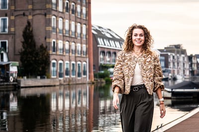 Mylène (30) viel 50 kilo af en inspireert nu anderen: ‘Ik sportte thuis met de gordijnen dicht’