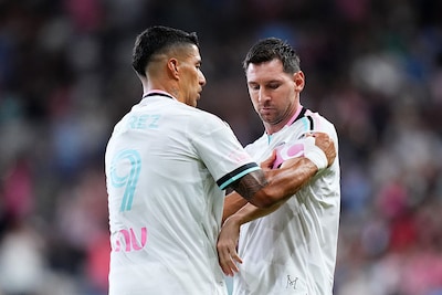 Lionel Messi maakt twee weken na WK-finale rentree voor Inter Miami, thuisdebuut om snel te vergeten voor Casemiro
