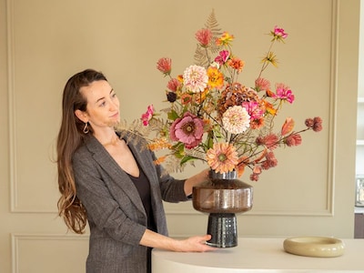 Zijden bloemenwinkel Nom Nové opent in Hengelo: ‘Deze stap is extra bijzonder’