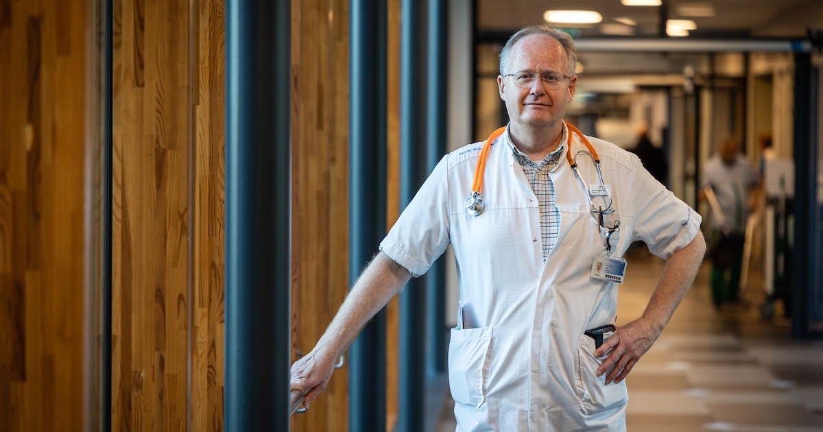 Professor Van der Lely spreekt over alcohol in Volendam