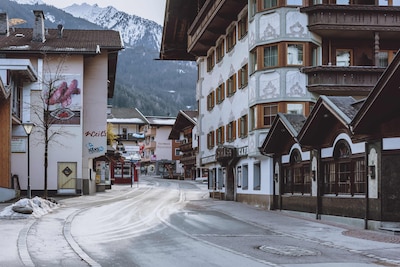 a-street-is-pictured-in-mayrhofen-in-tyrol-austria-on-february-4-2021-amid-the-ongoing-coronavirus-covid-19-pandemic-the-austrian-government-on-february-4-2021-rejected-a-possible-lockdown-of-tyrol-after-alarmist-remarks-by-a-virologist-denouncing-the-passivity-towards-the-south-african-variant-and-warning-of-a-new-health-scandal-photo-by-apa-afp-austria-out