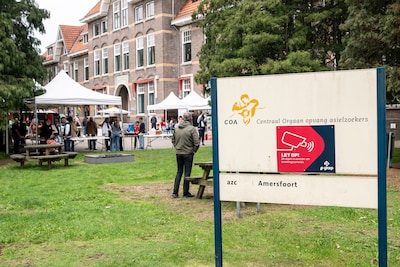 Winterfestival voor kinderen in Amersfoort azc: ‘Kinderen horen blij te spelen, waar dan ook ter wer