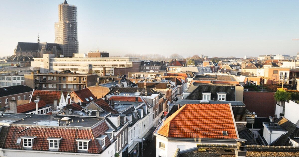 Politie zoekt vermiste Charlotte Sier (17)