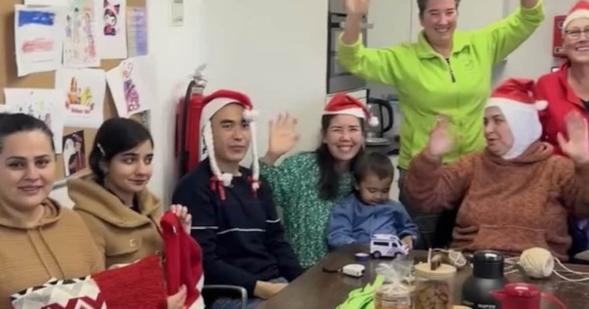 Kersteditie van Kom-in-gesprek-tas in Heerhugowaard