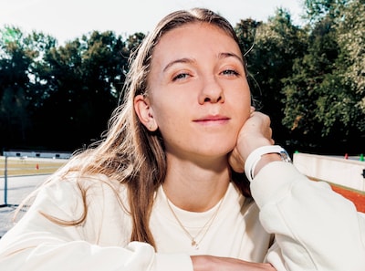 Femke Bol over niet blijven hangen in teleurstelling: 'Mijn ouders zijn altijd een opbeurende factor