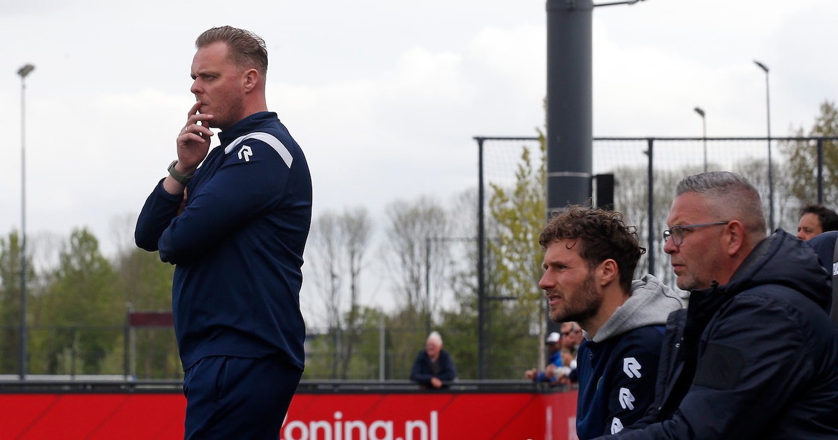 Roy Brinkman weer redder in nood bij Capelle: trainer wacht bij terugkeer op oude nest een pittige k