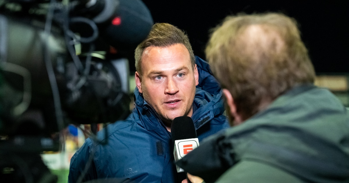 Rohda Raalte raakt trainer Jos van der Veen kwijt aan Spakenburg