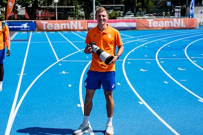 ‘Ben ik nou een fotograferende hardloper of een hardlopende fotograaf?’ Lars (26) vond na ongeval he