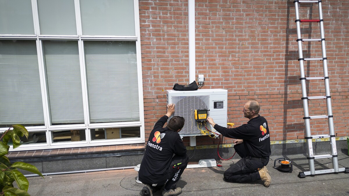 installatie-van-een-warmtepompinstallatie-wordt-volgend-jaar-vele-honderden-euro-s-duurder