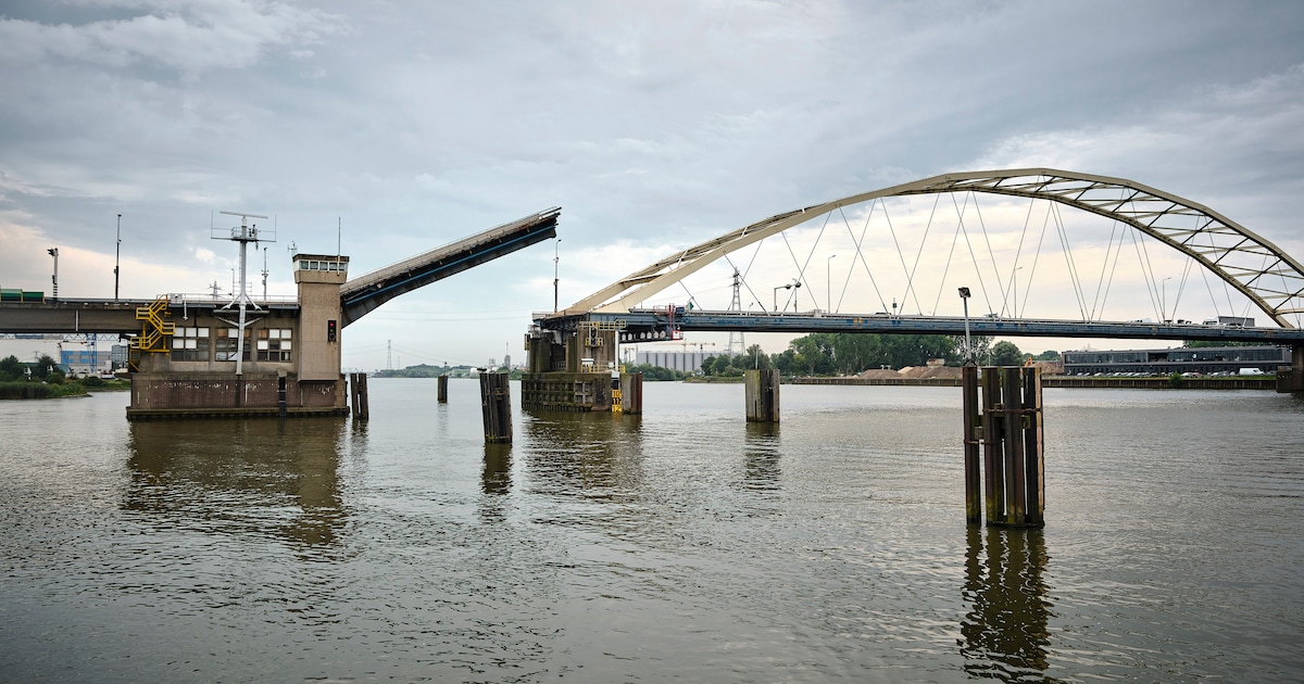 Nieuwe openingstijden bruggen in Balk: avondbediening vervalt door vrijwilligersgebrek