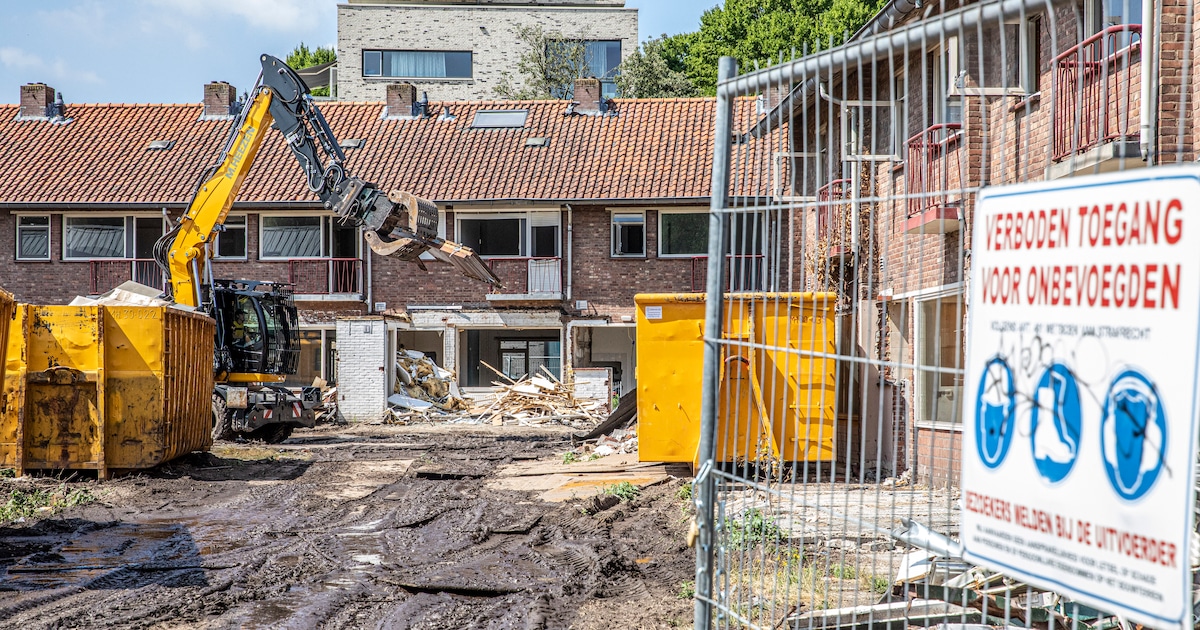Huizen aan Hazelhof en Lindelaan in Hazerswoude-Dorp vervangen