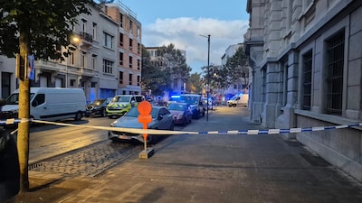 Drie mannen in levensgevaar na schietpartij in vakantiewoning in Antwerpen: drie verdachten opgepakt