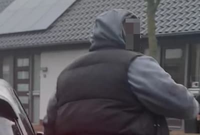 Man (52) uit Den Bosch komt thuis van begrafenis en wordt aangevallen met klauwhamer, politie deelt 