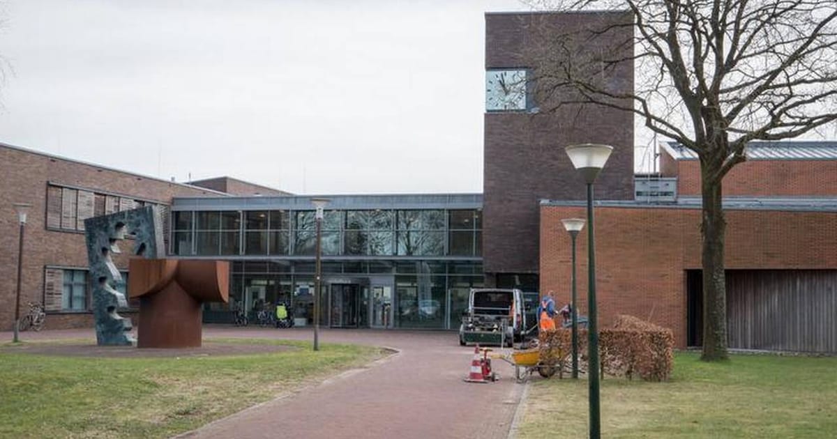 Openingstijden gemeentehuis en afvalbrengstation in Aa en Hunze komende donderdag aangepast