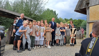 Museumpark Vonk in Eindhoven nu officieel geopend door de koning
