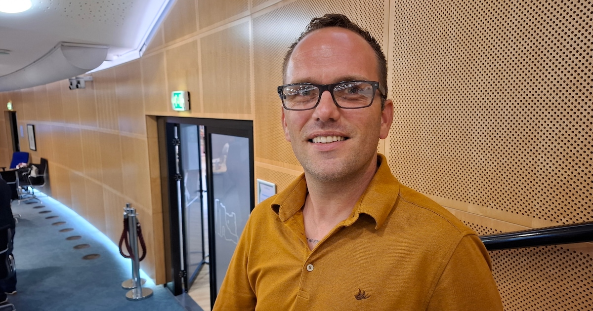Pornoacteur Ewoud (39) wil de lokale politiek in: ‘Ik ben er heel open ...