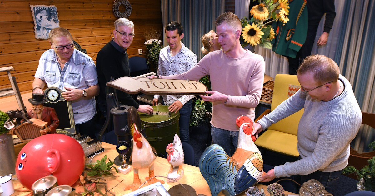 Partijen over dorpshuis de Schakel in Leerbroek: ‘Hoeveel geld nog en wanneer?