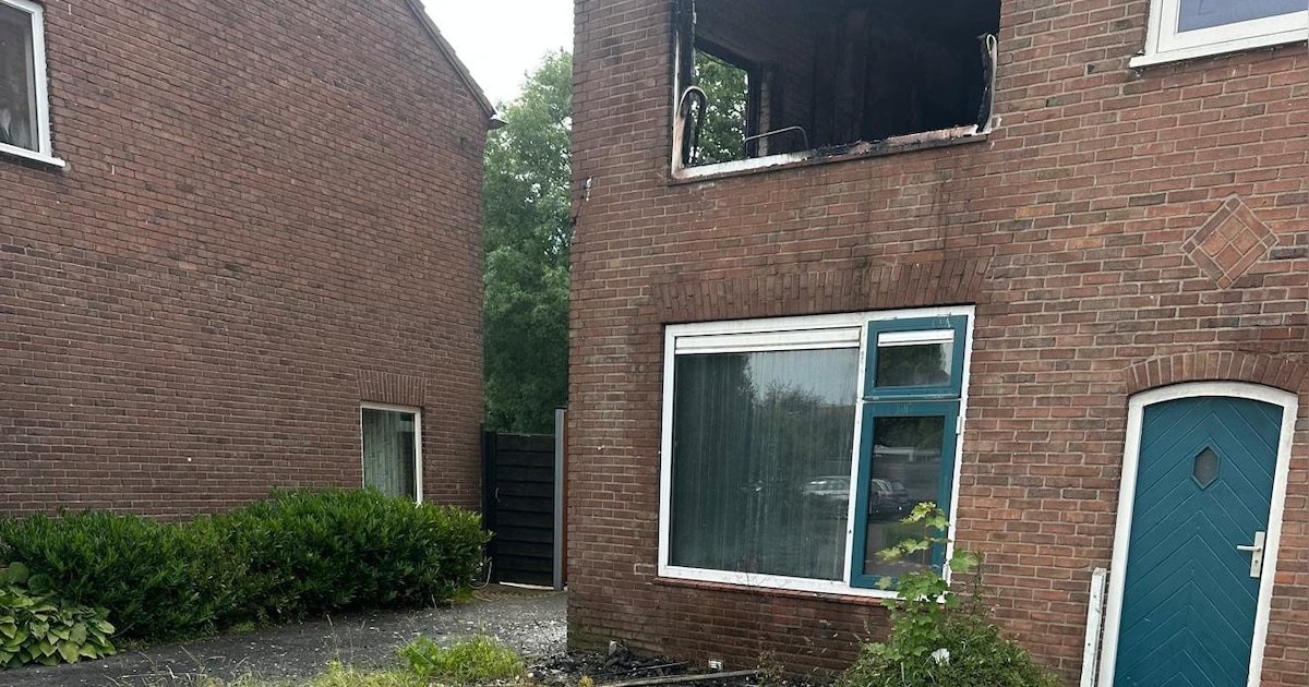 Buurt in Almelo opgeschrikt door woningbrand: ‘Waarschijnlijk bewuste actie’