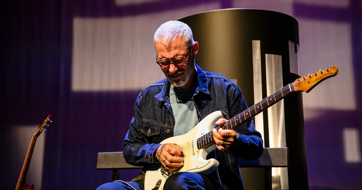 Eric Corton speelt solovoorstelling Pa in Theater het Kruispunt in Barendrecht