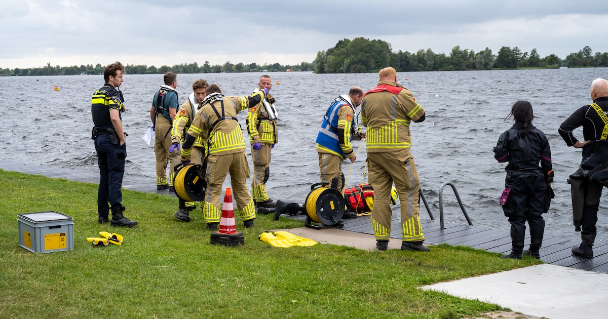Grote zoekactie naar vermiste duiker in Vinkeveen eindigt met goede afloop