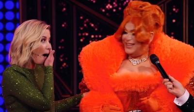 Geëmotioneerde Carrie ten Napel oog in oog met bekende in Make up your mind: ‘Dat hij dit nog op zijn 82ste doet’