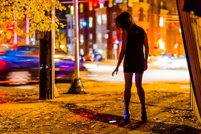Minderjarige meisjes werkten 'gedwongen' in prostitutie: één slachtoffer verdiende 22.000 euro in drie maanden