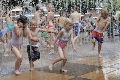 Het duurt nu wel erg lang, komt er nog een Playfountain in de Pekingtuin?
