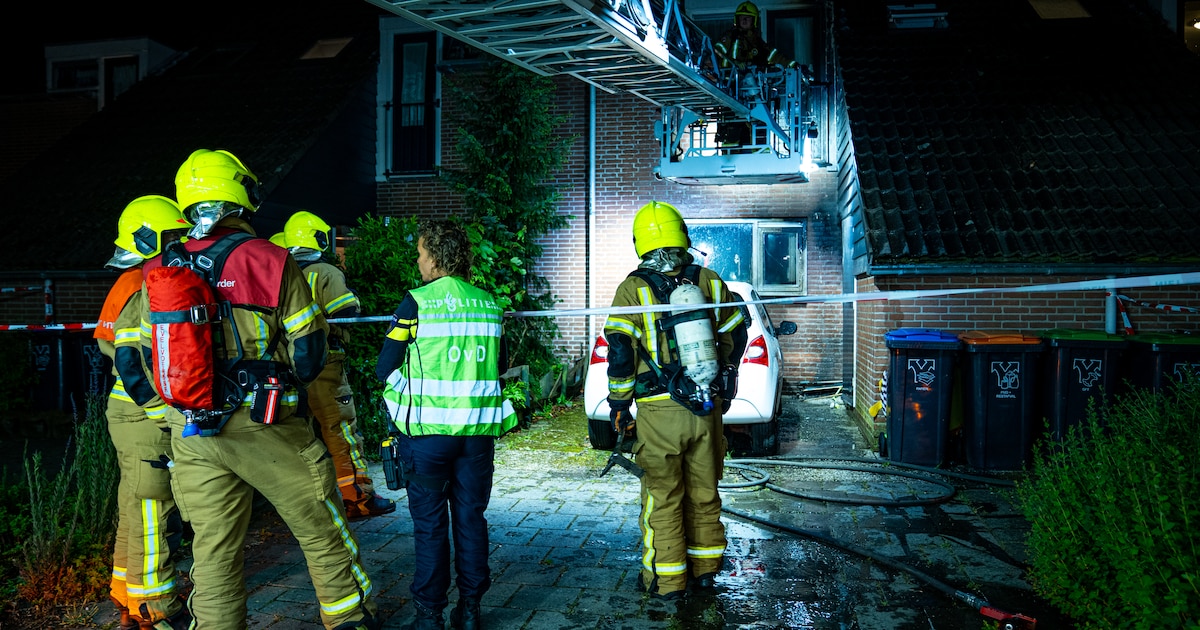 Explosie bij woning aan de Warnaar in Poortugaal