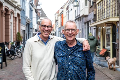 Met nieuwe Deventer huiskamer komt droom uit van Otto en Joost: ‘We geven iets terug aan de stad’