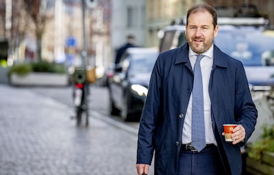 Lodewijk Asscher: Every day the AOW turd remains on the table is wasted time