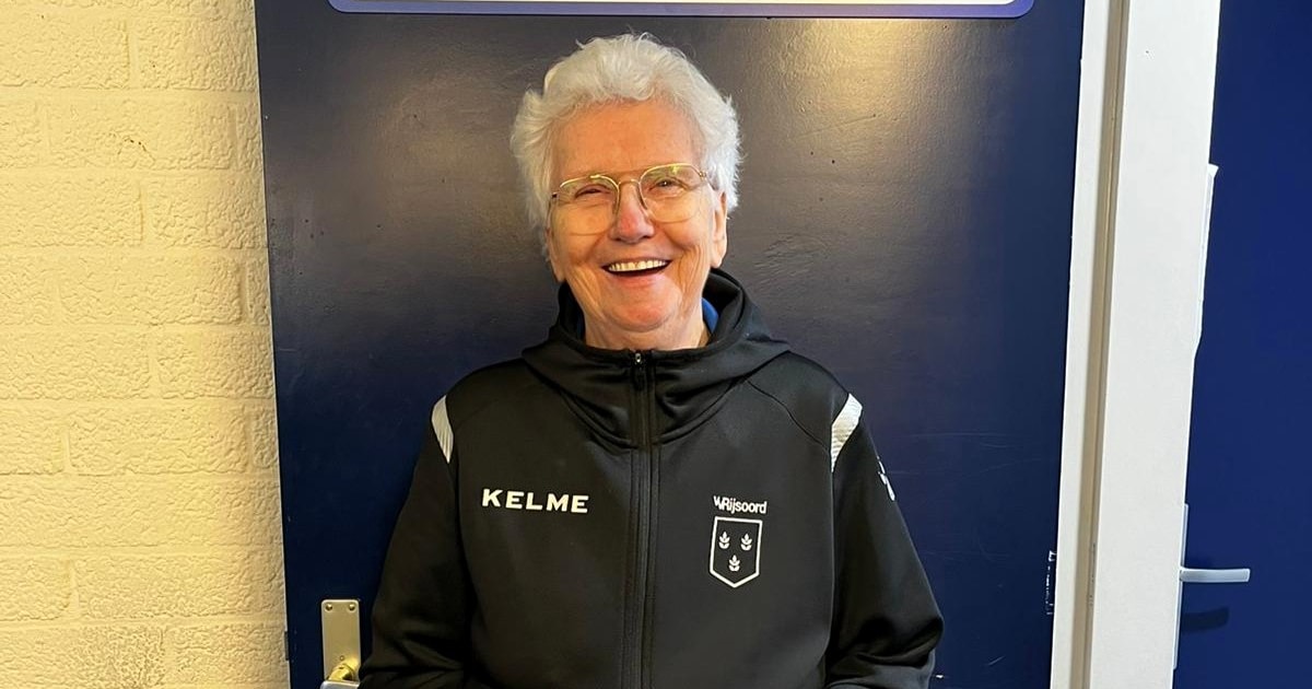 Pas toen het niet meer ging, stopte Sjaan bij Rijsoord: ze kocht voor 300 euro aan snoep en deelde h