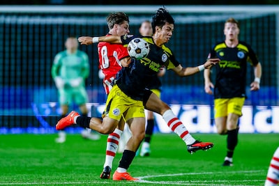 Drie goals in drie minuten en drie seconden: Jong PSV verslaat FC Den Bosch dankzij bijzondere fase na rust