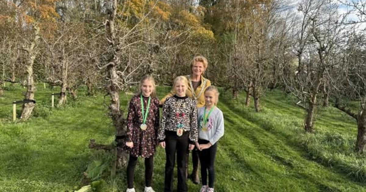 Jeugdklimaatburgemeester geïnstalleerd in Linschoten