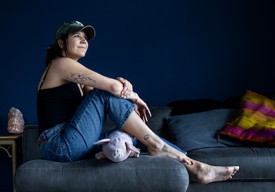 Roos durfde uit haar hokje te komen als meisje van de Biblebelt: ‘Mijn ontwikkeling in authenticitei