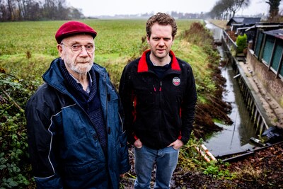 Slepend conflict over gedeelde sloot: vader en zoon in Klaaswaal vechten waterschap succesvol aan
